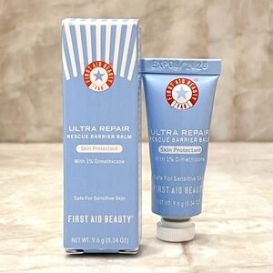 First Aid Beauty Ultra Repair Rescue Barrier Balm